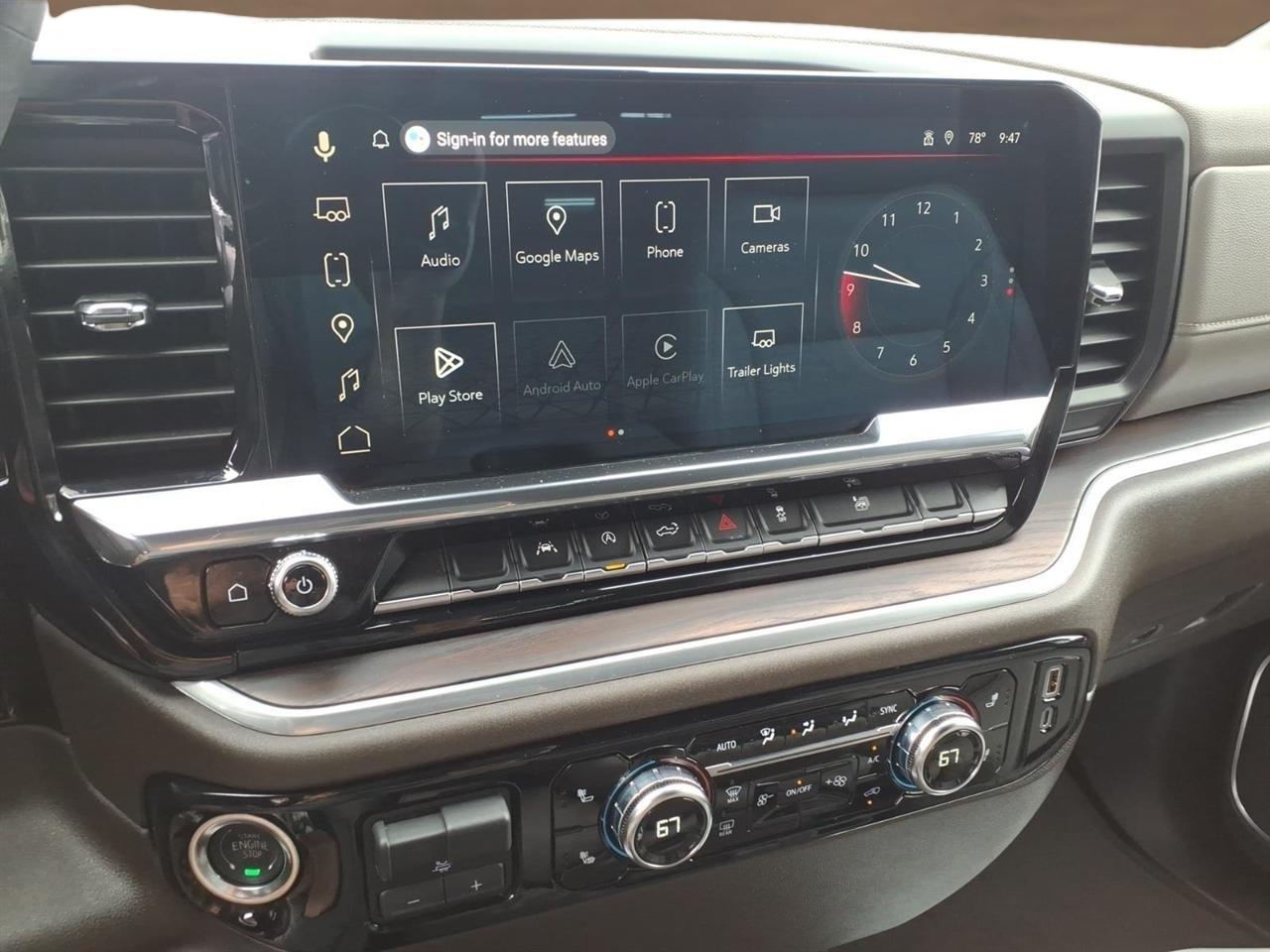 GMC Sierra 1500 4WD Crew Cab 147" SLT 2025