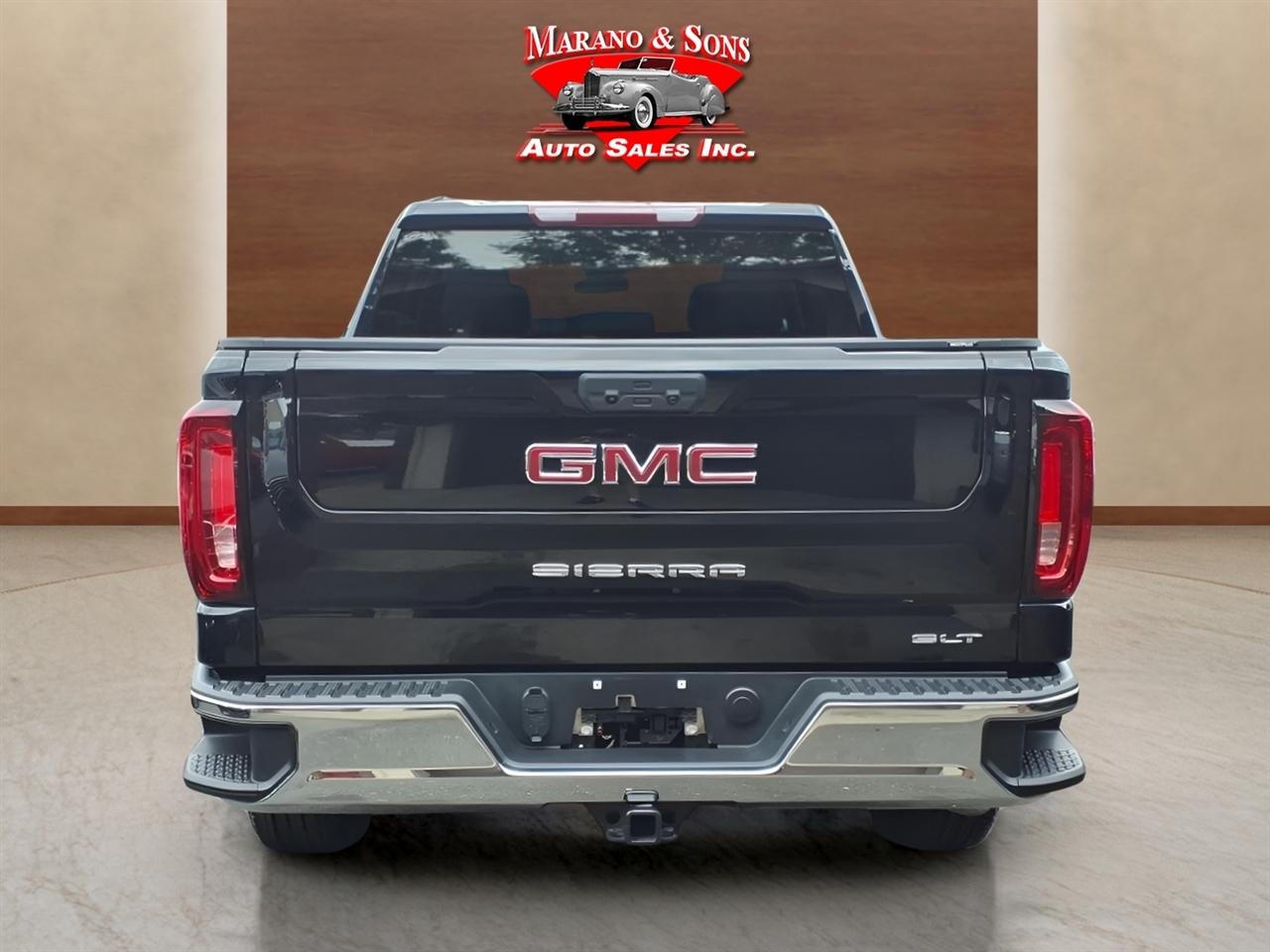 GMC Sierra 1500 4WD Crew Cab 147" SLT 2025