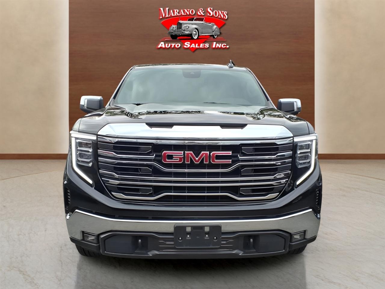 GMC Sierra 1500 4WD Crew Cab 147" SLT 2025