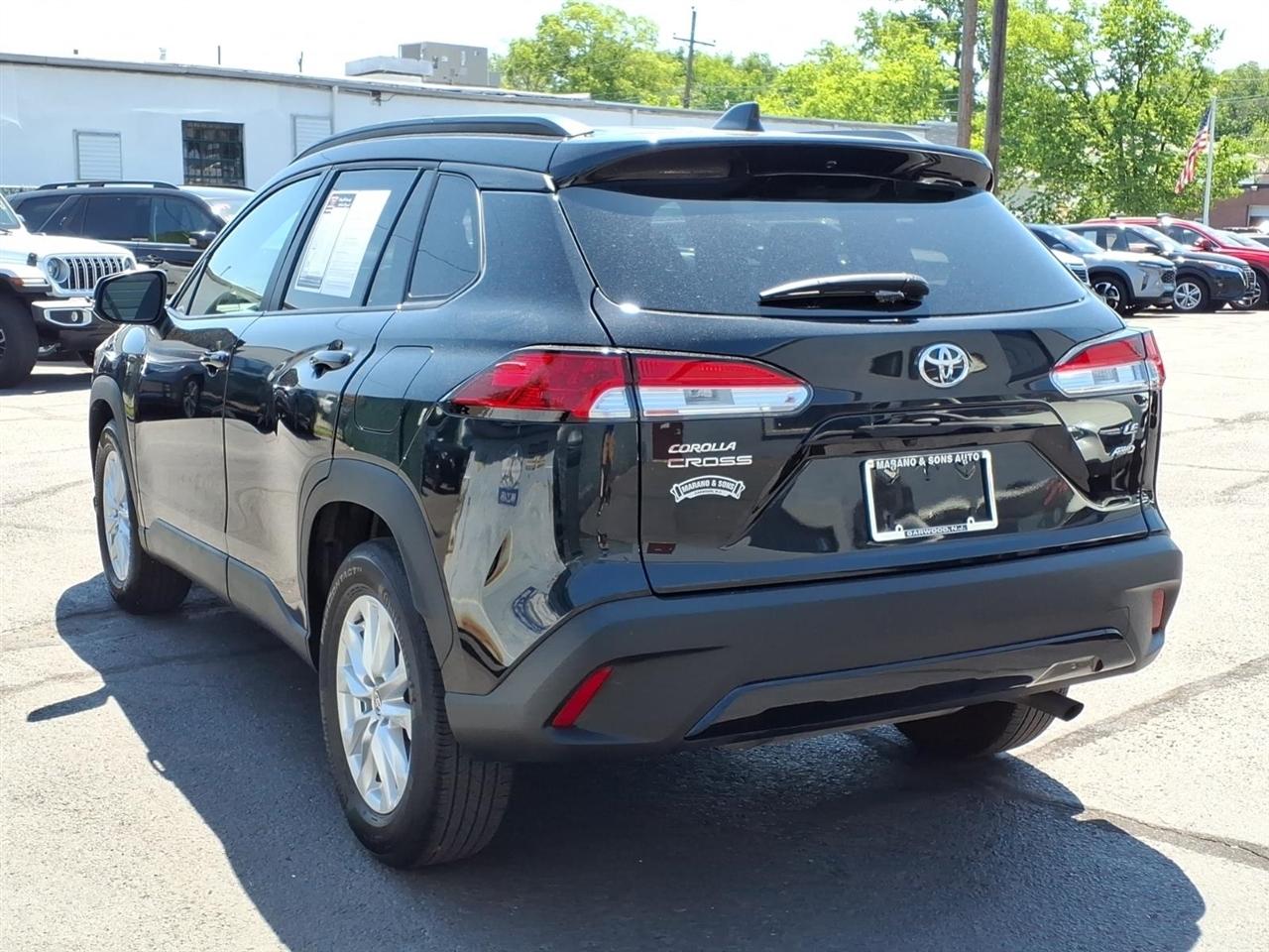 Toyota Corolla Cross LE 4WD (Natl) 2024