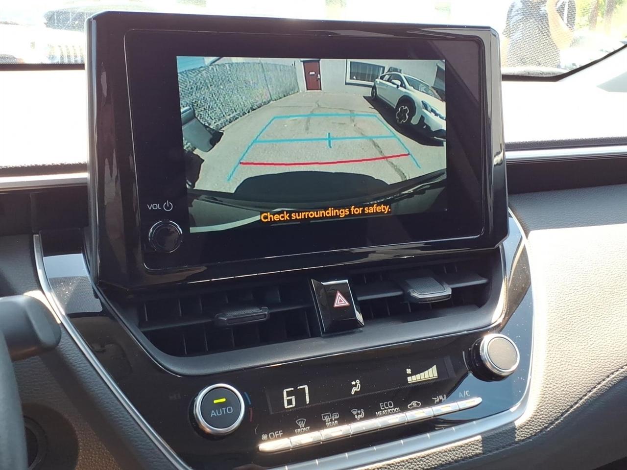Toyota Corolla Cross LE 4WD (Natl) 2024