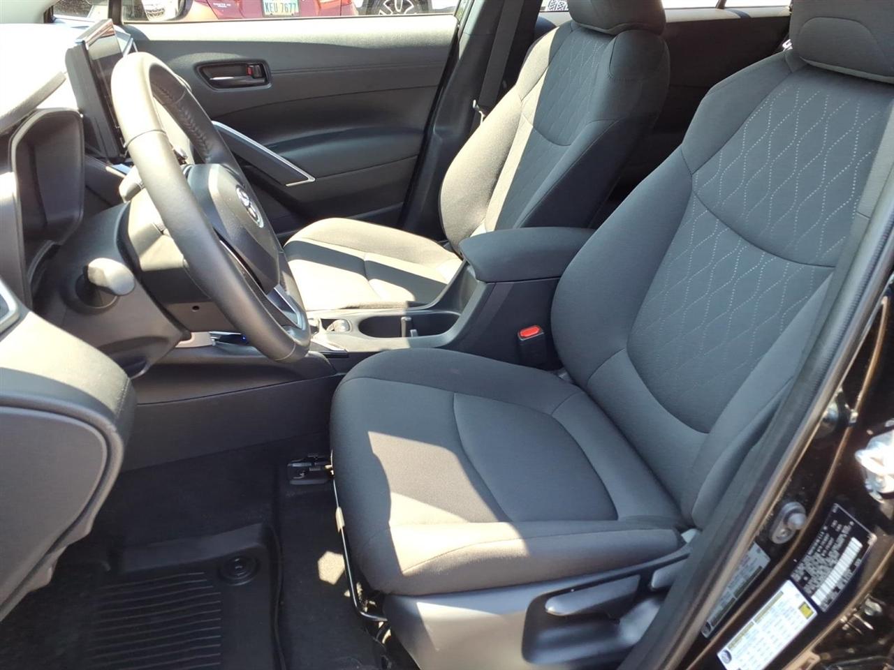 Toyota Corolla Cross LE 4WD (Natl) 2024