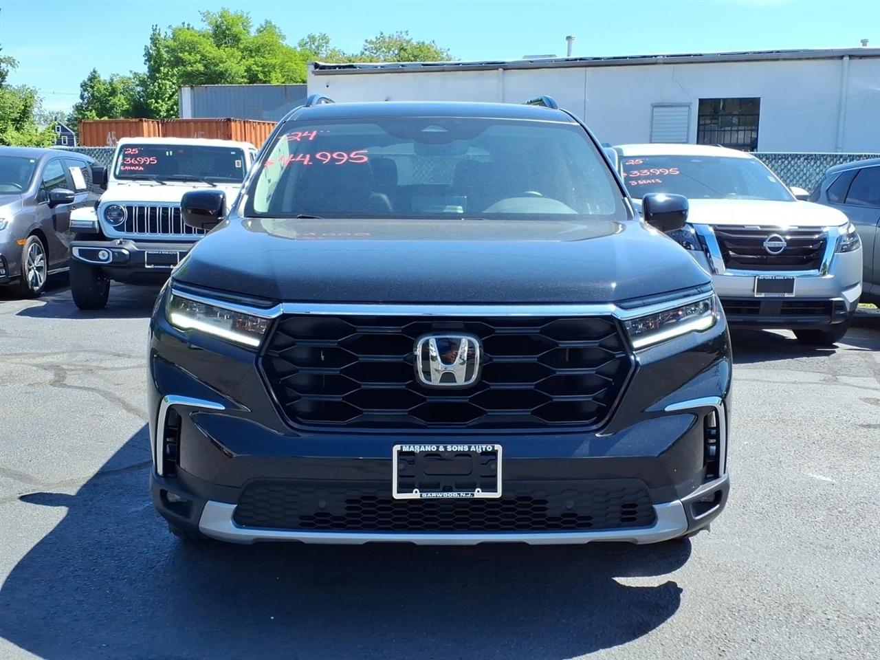 Honda Pilot Touring AWD 2024