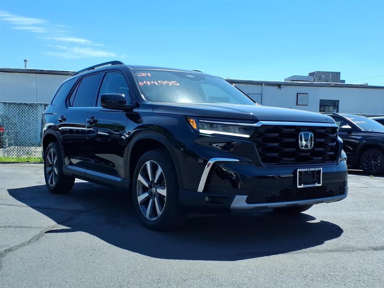 Honda Pilot Touring AWD 2024