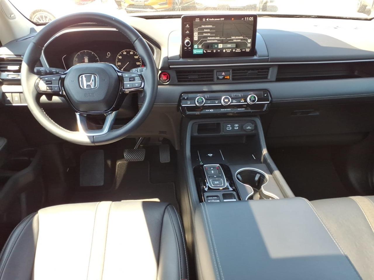 Honda Pilot Touring AWD 2024