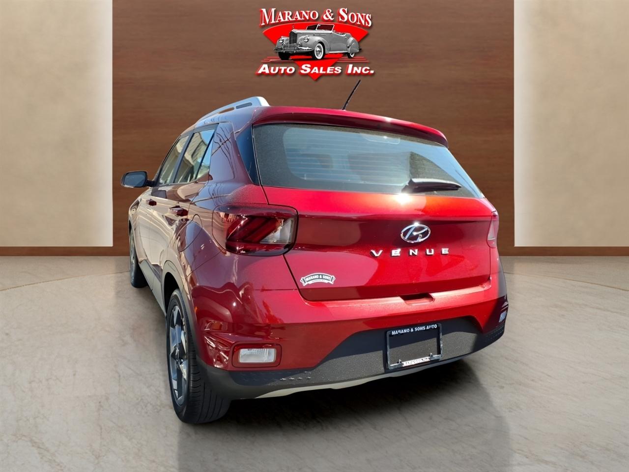 Hyundai Venue Limited IVT 2024