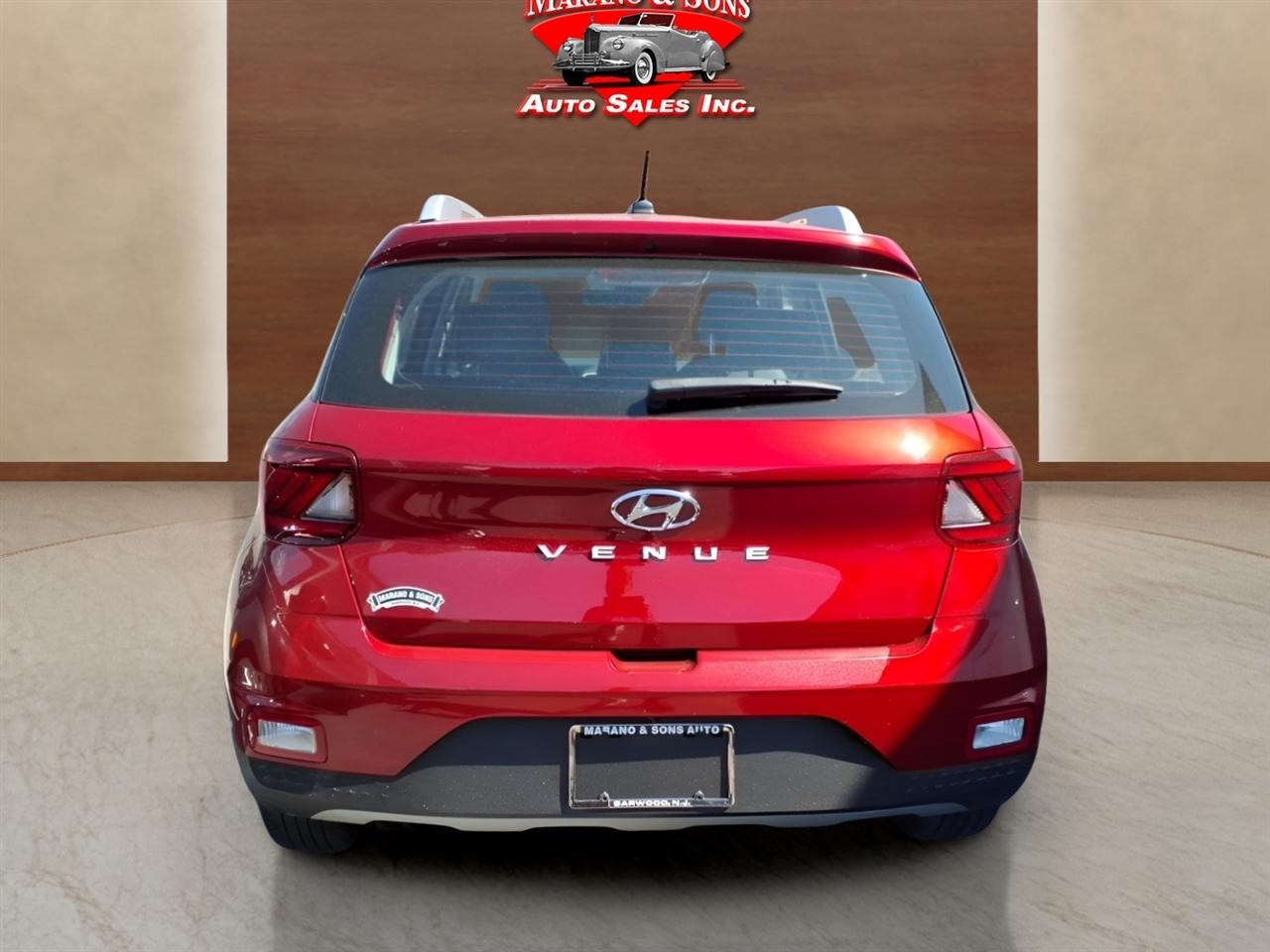 Hyundai Venue Limited IVT 2024