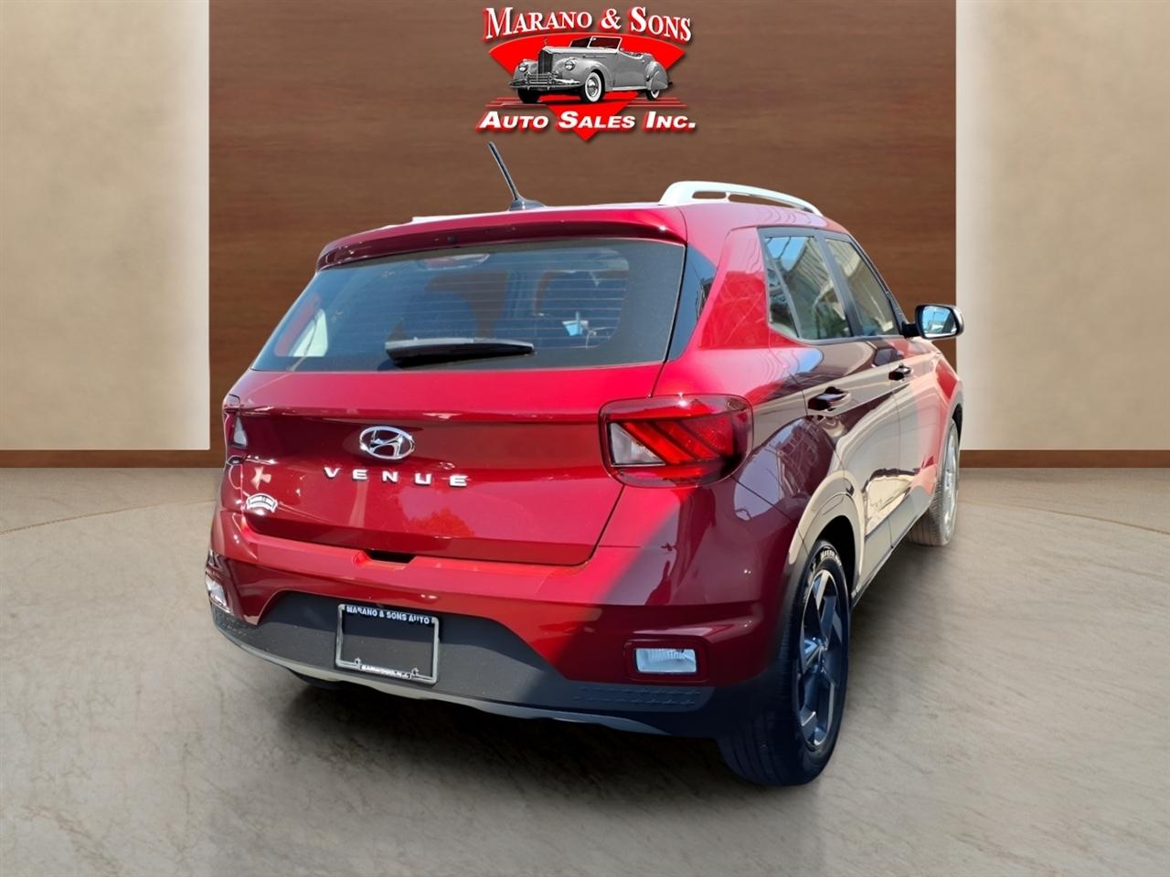 Hyundai Venue Limited IVT 2024