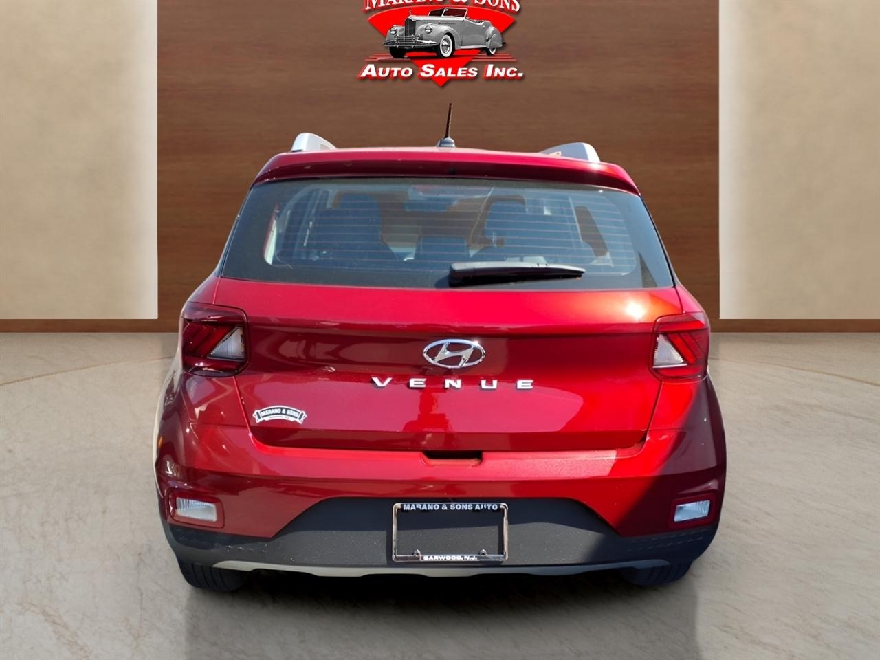 Hyundai Venue Limited IVT 2024