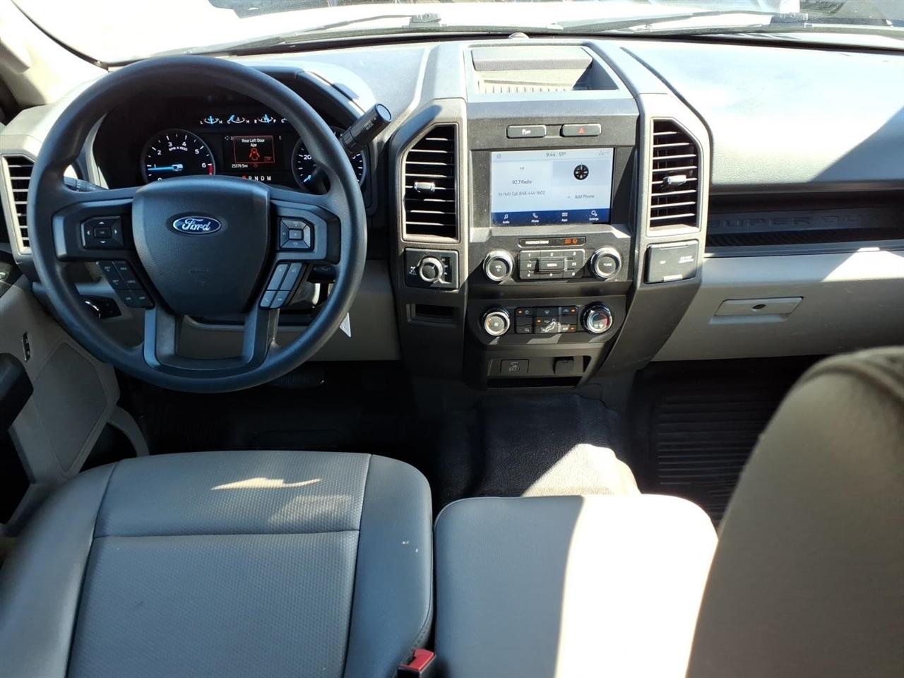 Ford Super Duty F-250 SRW King Ranch 4WD Crew Cab 8' Box 2022