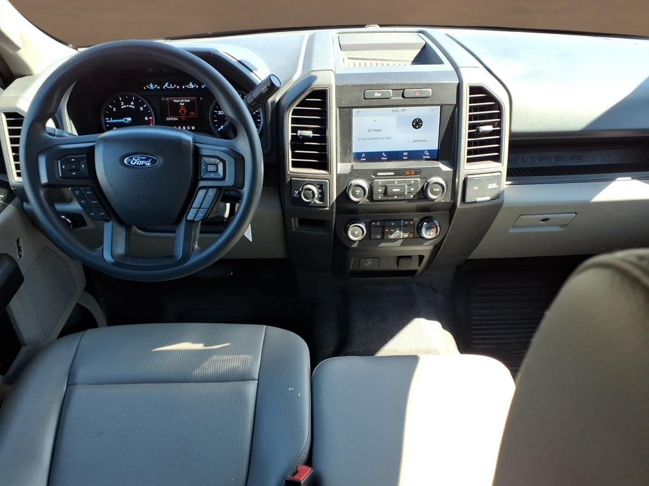 Ford Super Duty F-250 SRW King Ranch 4WD Crew Cab 8' Box 2022