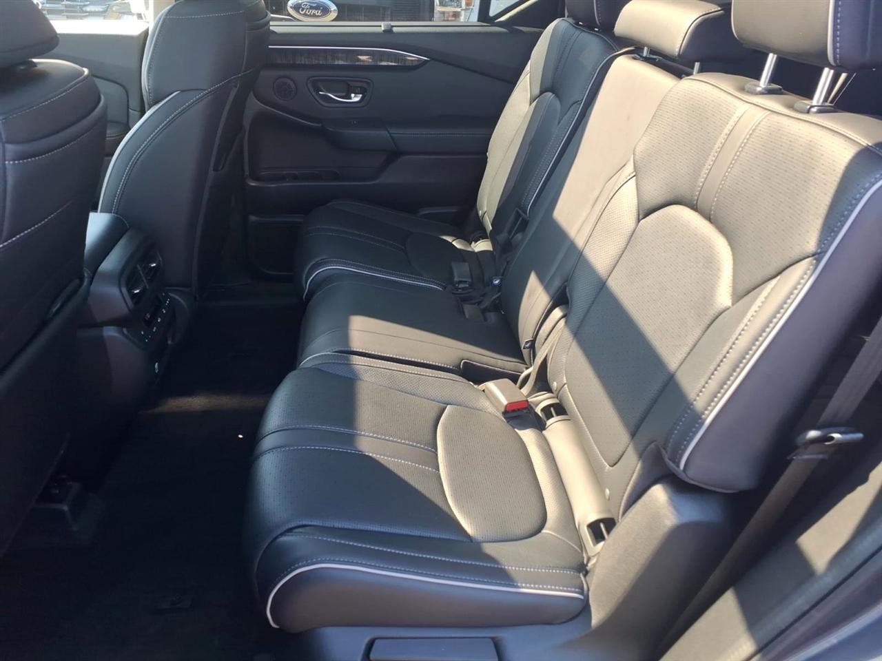 Honda Pilot Elite AWD 2023