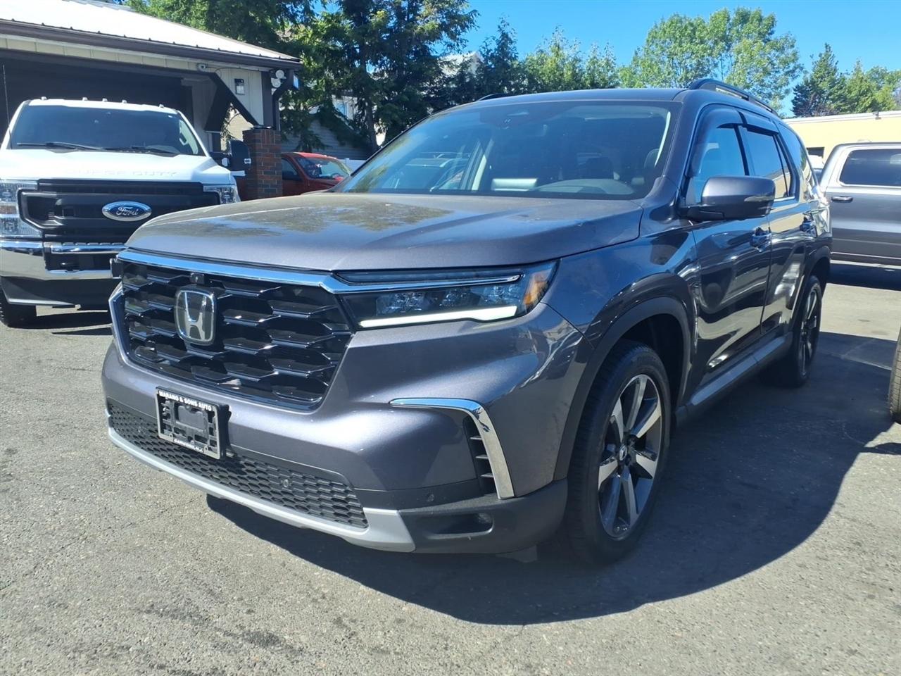 2023 Honda Pilot Elite AWD