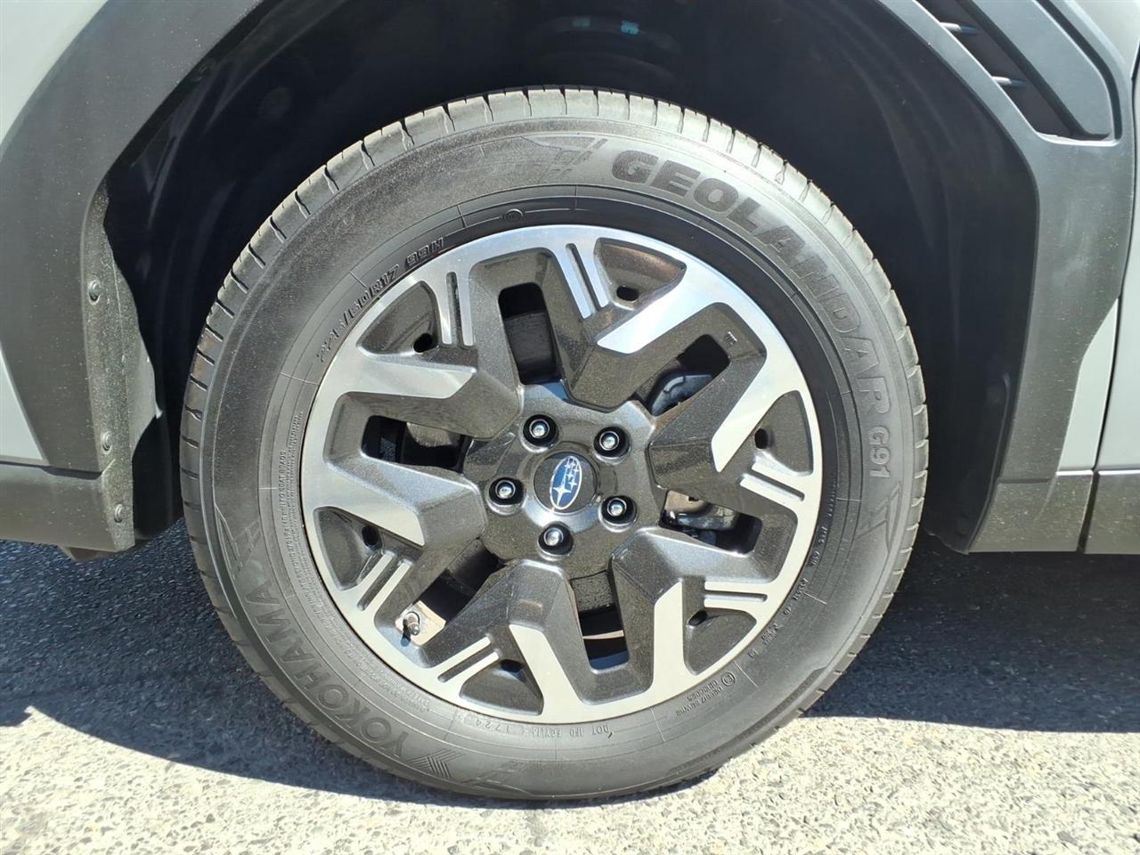 Subaru Forester Premium AWD 2025