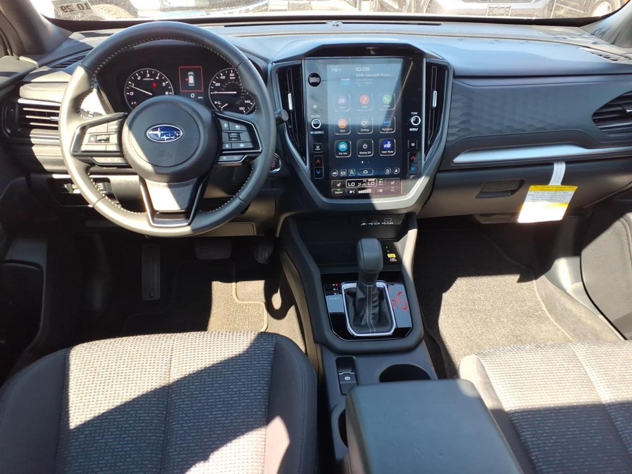 Subaru Forester Premium AWD 2025