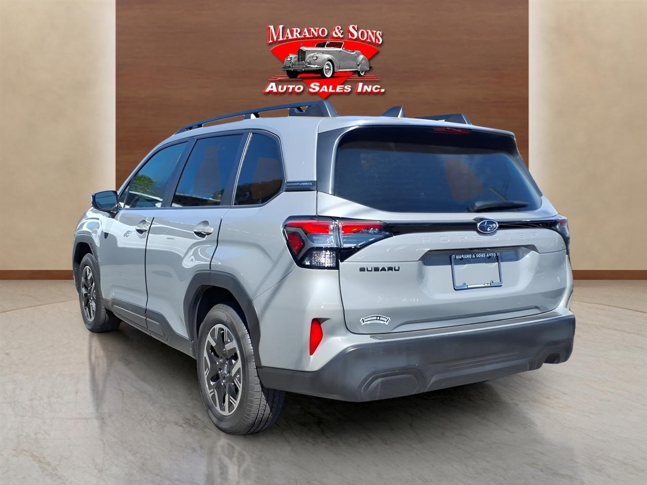 Subaru Forester Premium AWD 2025