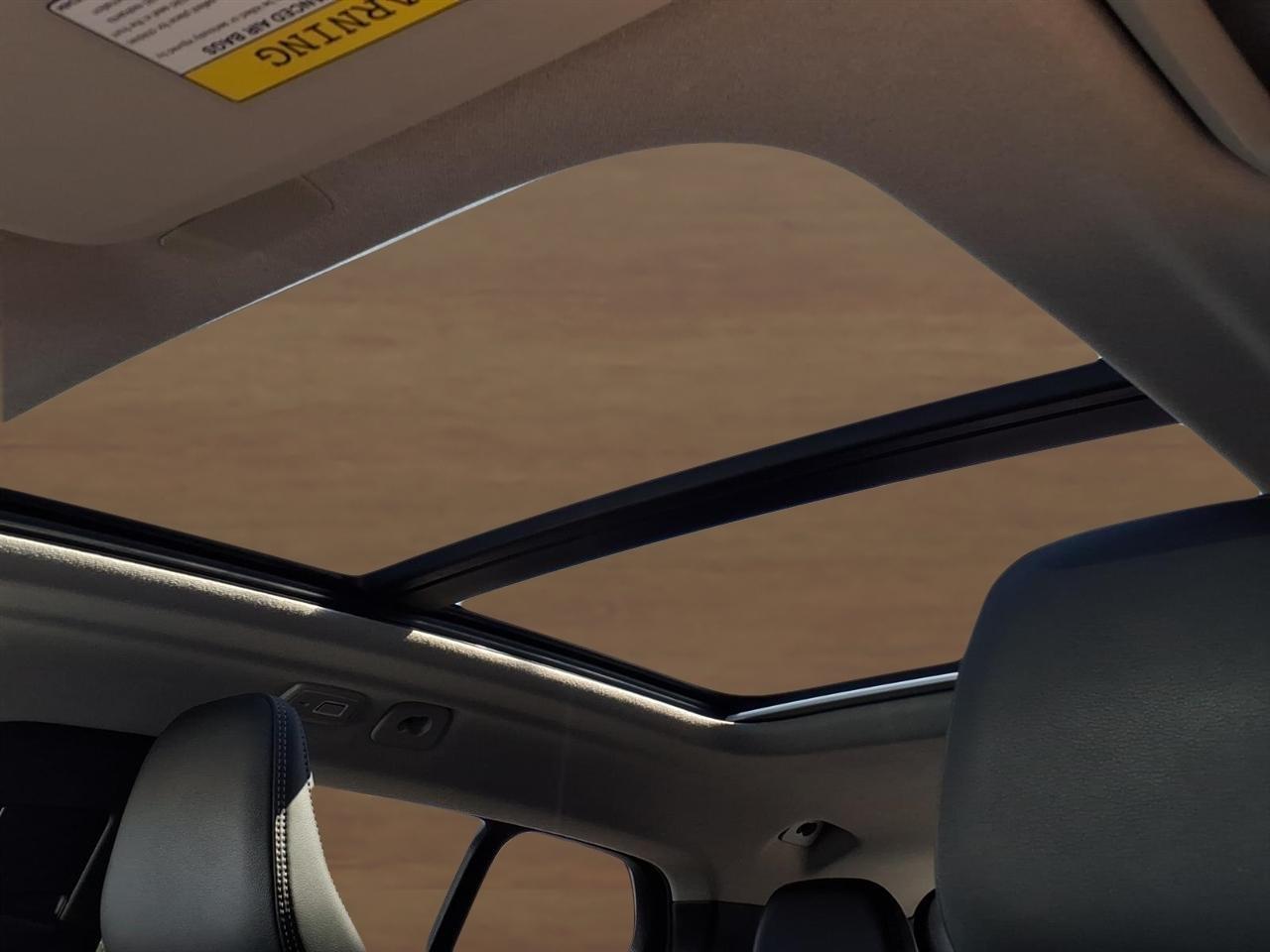 Volvo XC40 B5 AWD Plus 2026