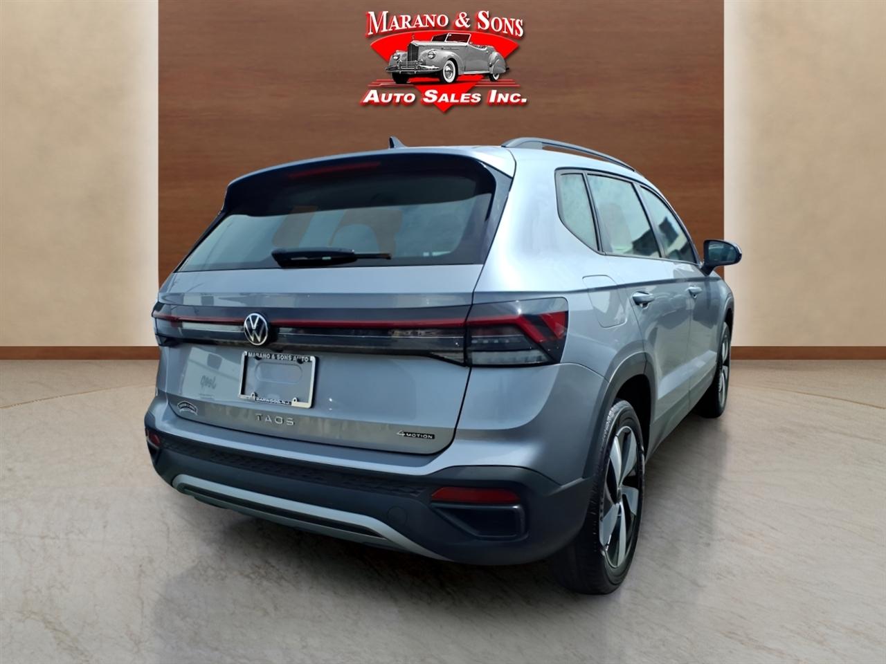 Volkswagen Taos S 4MOTION 2025