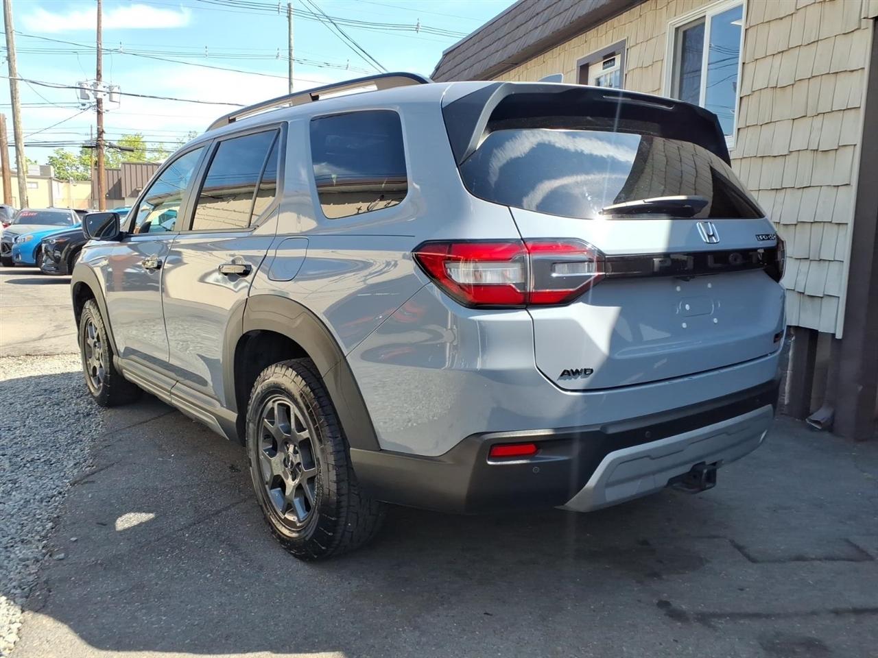 Honda Pilot TrailSport AWD 2023