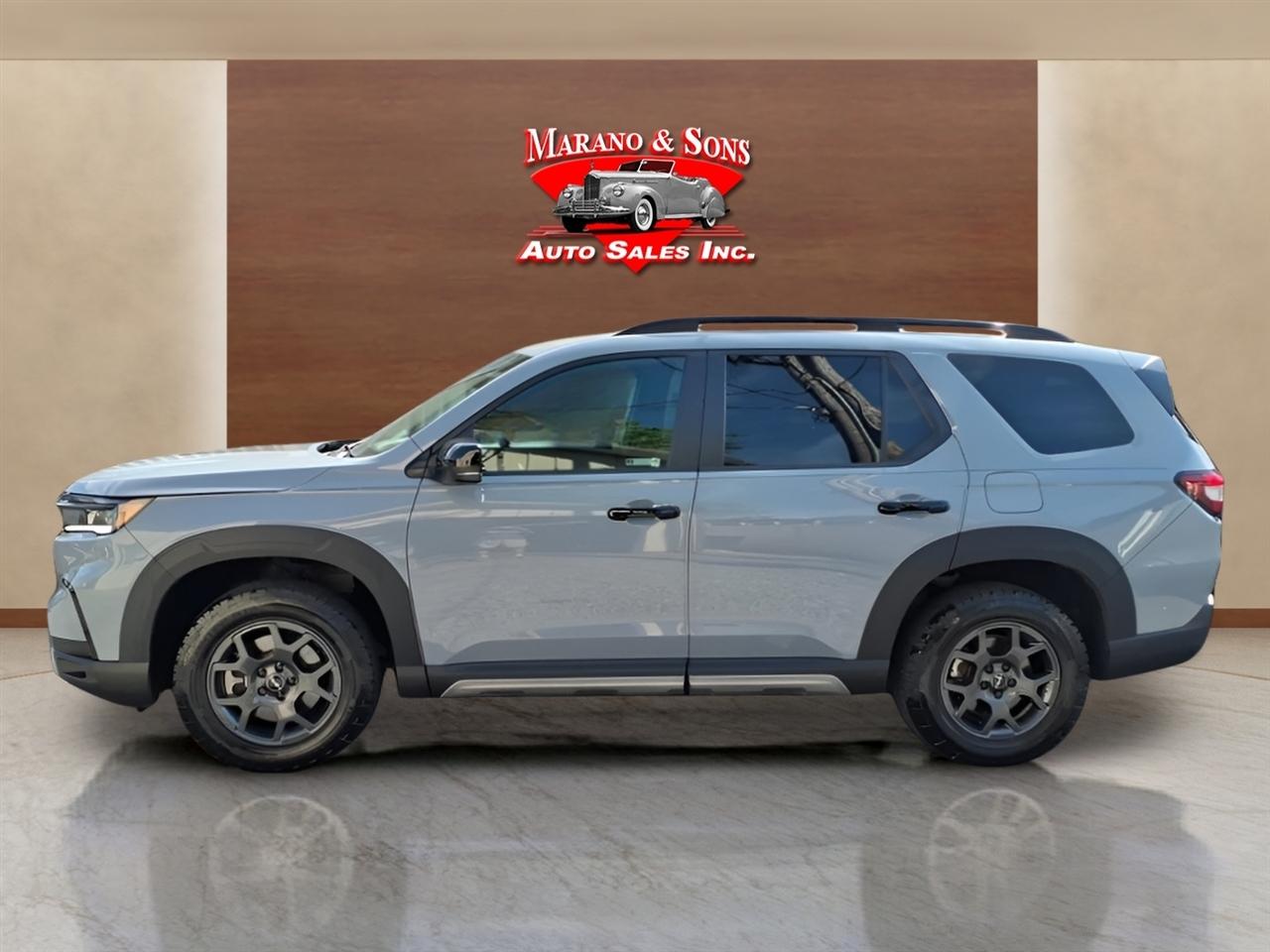 2023 Honda Pilot TrailSport AWD's photo