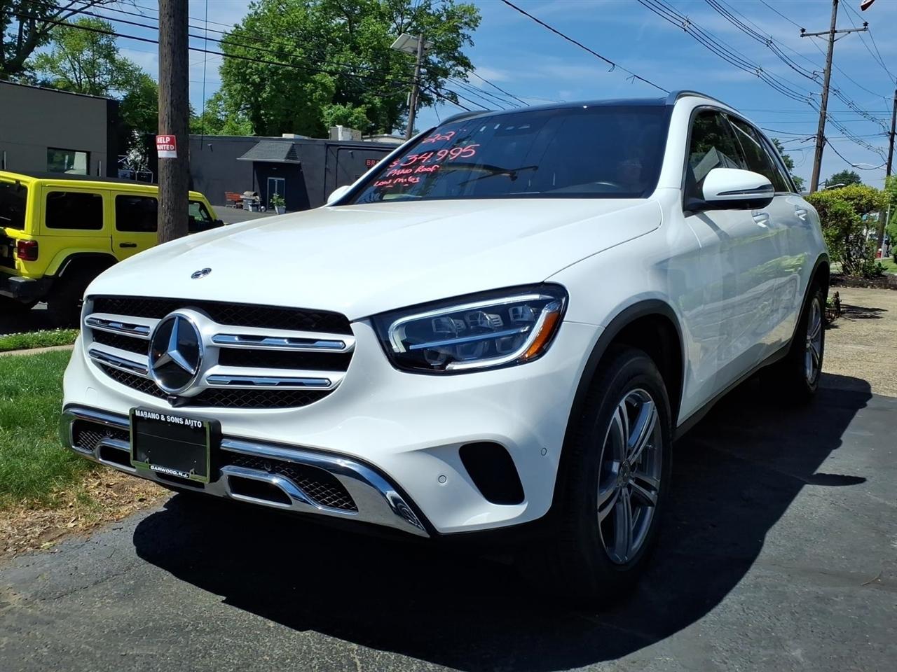 Mercedes-Benz GLC GLC 300 4MATIC SUV 2022