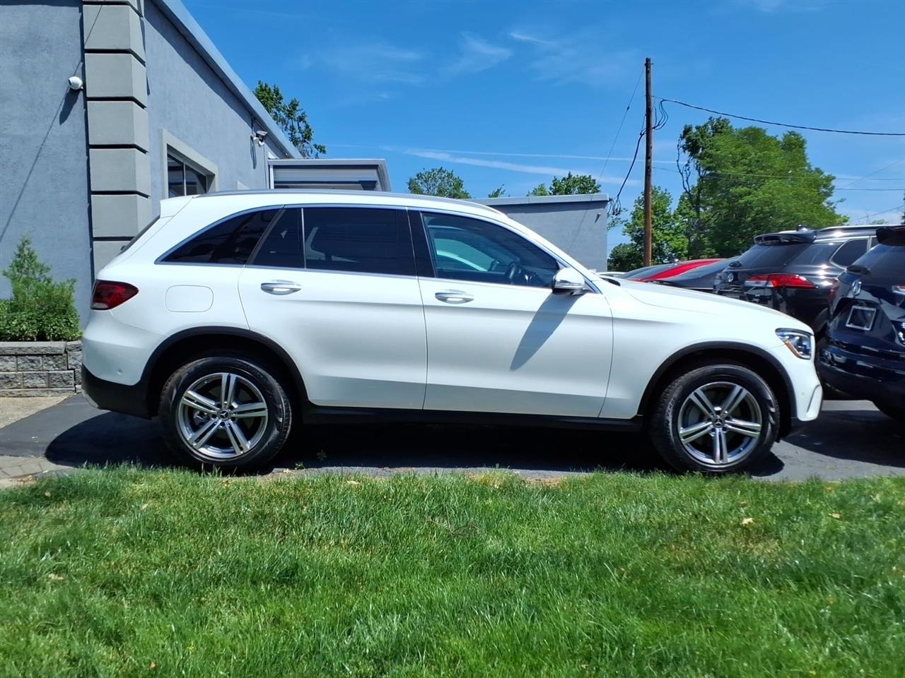 Mercedes-Benz GLC GLC 300 4MATIC SUV 2022