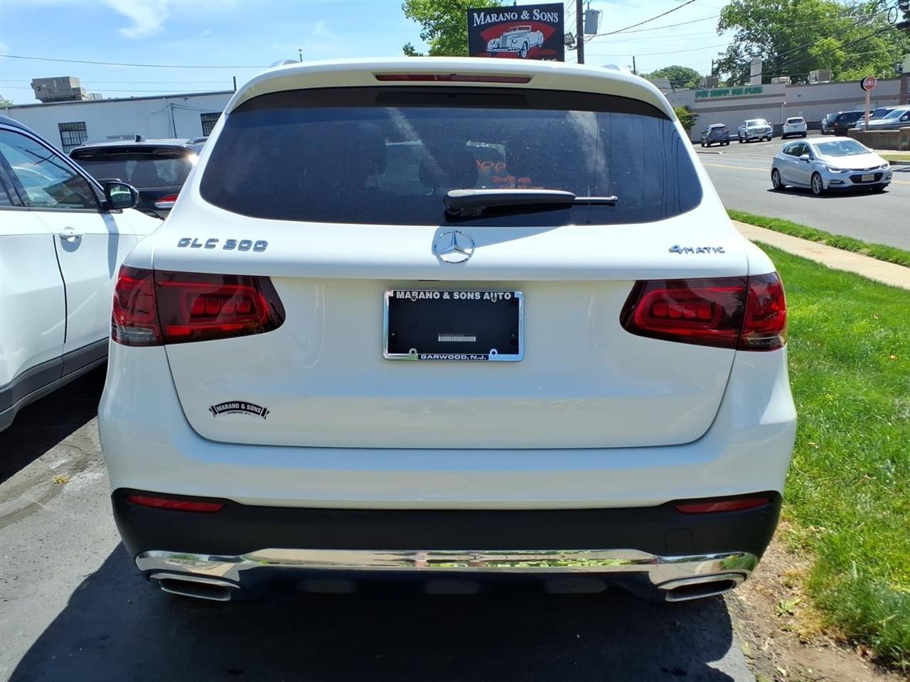 Mercedes-Benz GLC GLC 300 4MATIC SUV 2022