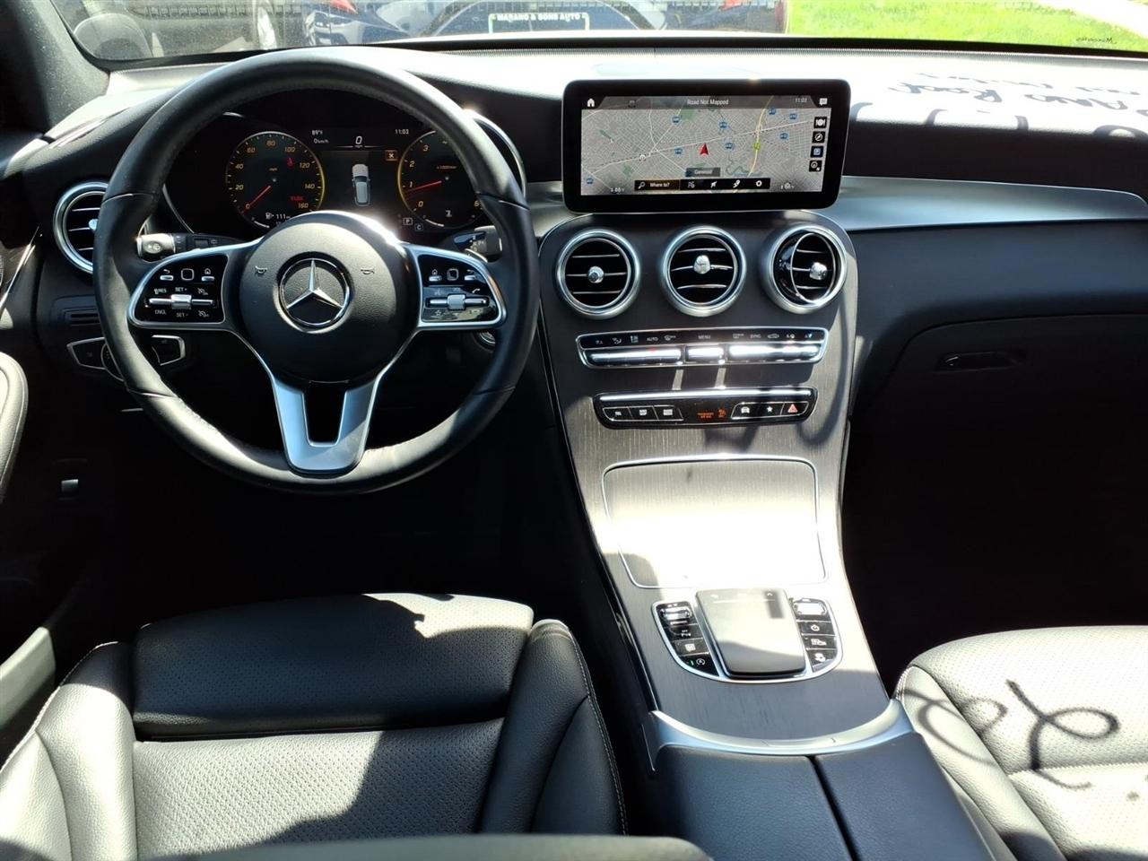 Mercedes-Benz GLC GLC 300 4MATIC SUV 2022