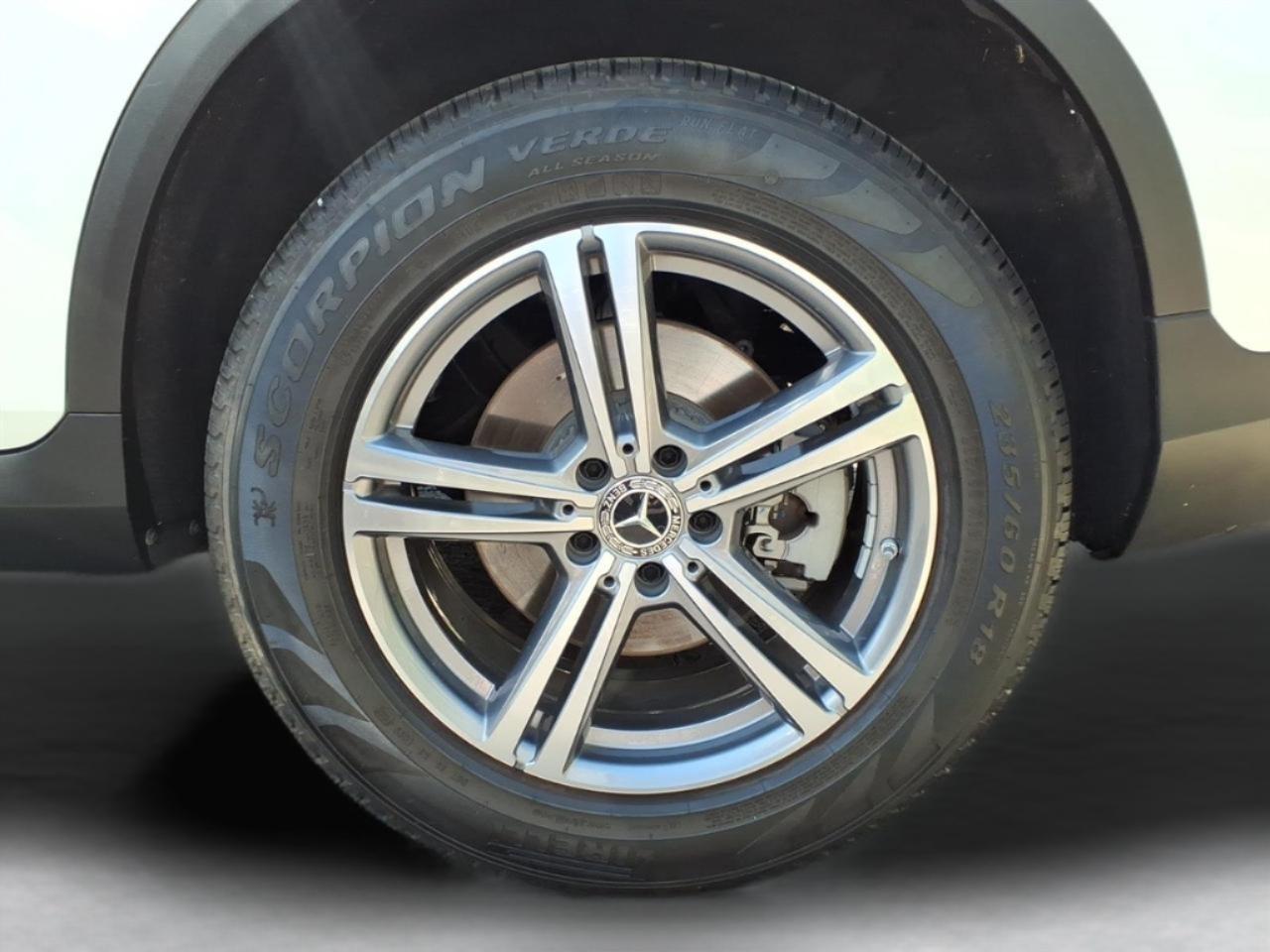 Mercedes-Benz GLC GLC 300 4MATIC SUV 2022