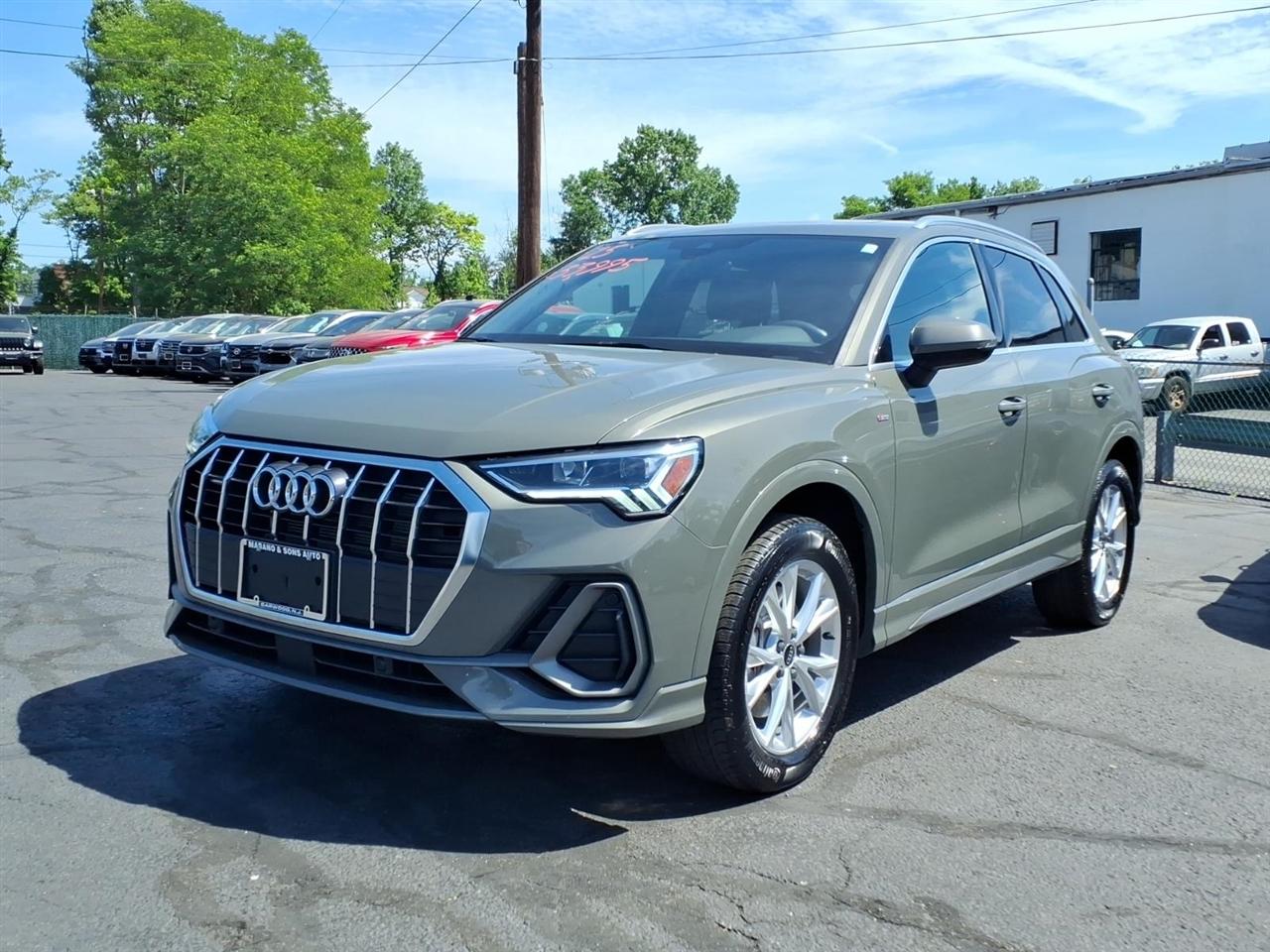 2025 Audi Q3 S line Premium 45 TFSI quattro