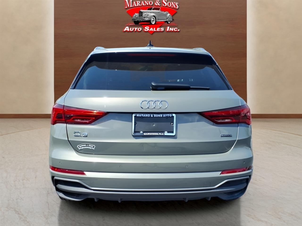 Audi Q3 S line Premium 45 TFSI quattro 2025