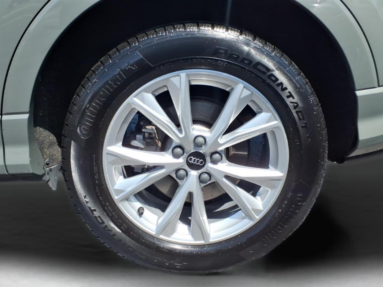 Audi Q3 S line Premium 45 TFSI quattro 2025