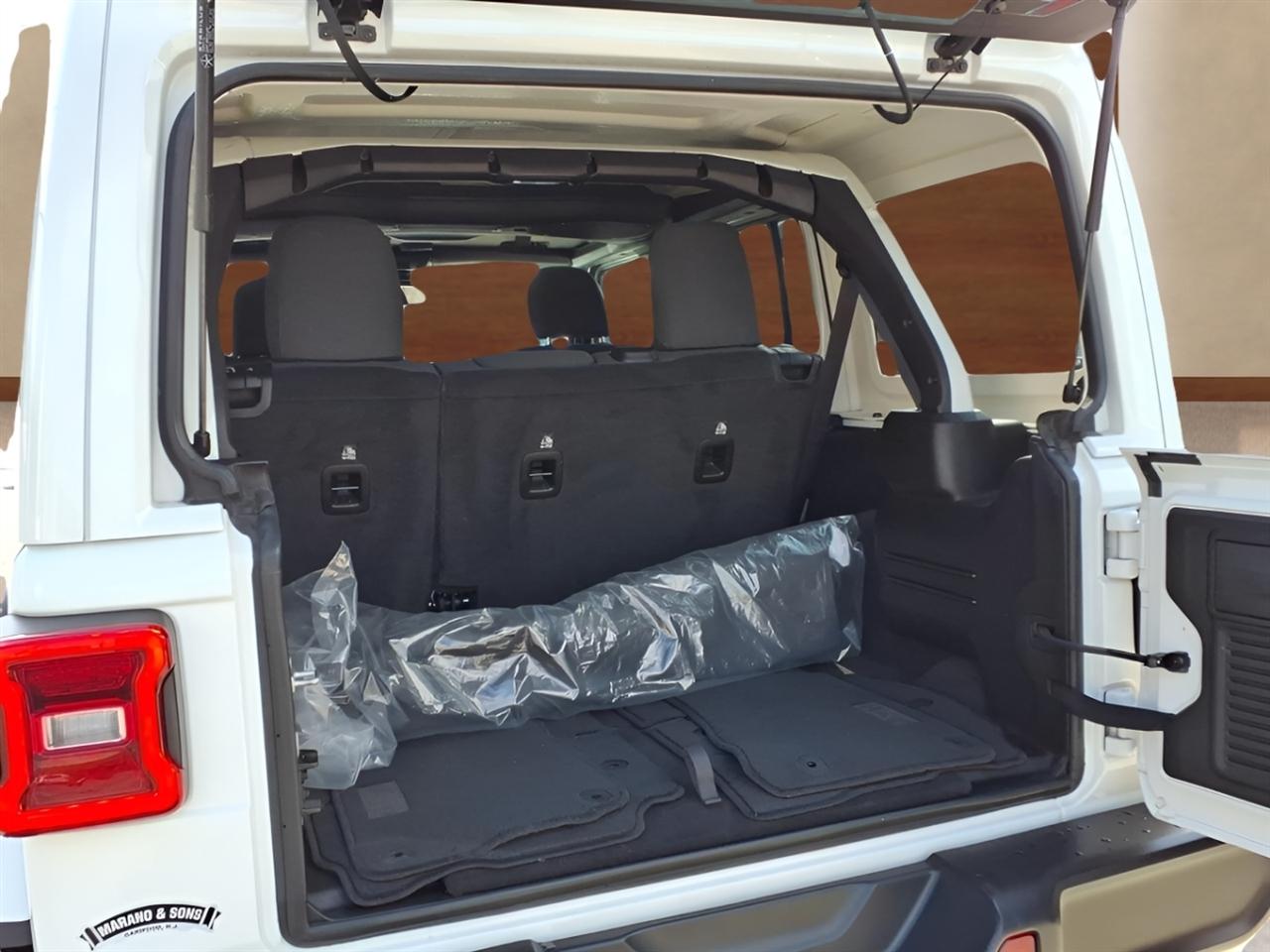 Jeep Wrangler Sahara 4 Door 4x4 2025
