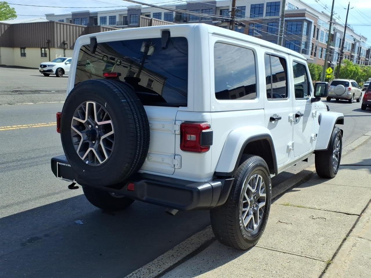 Jeep Wrangler Sahara 4 Door 4x4 2025