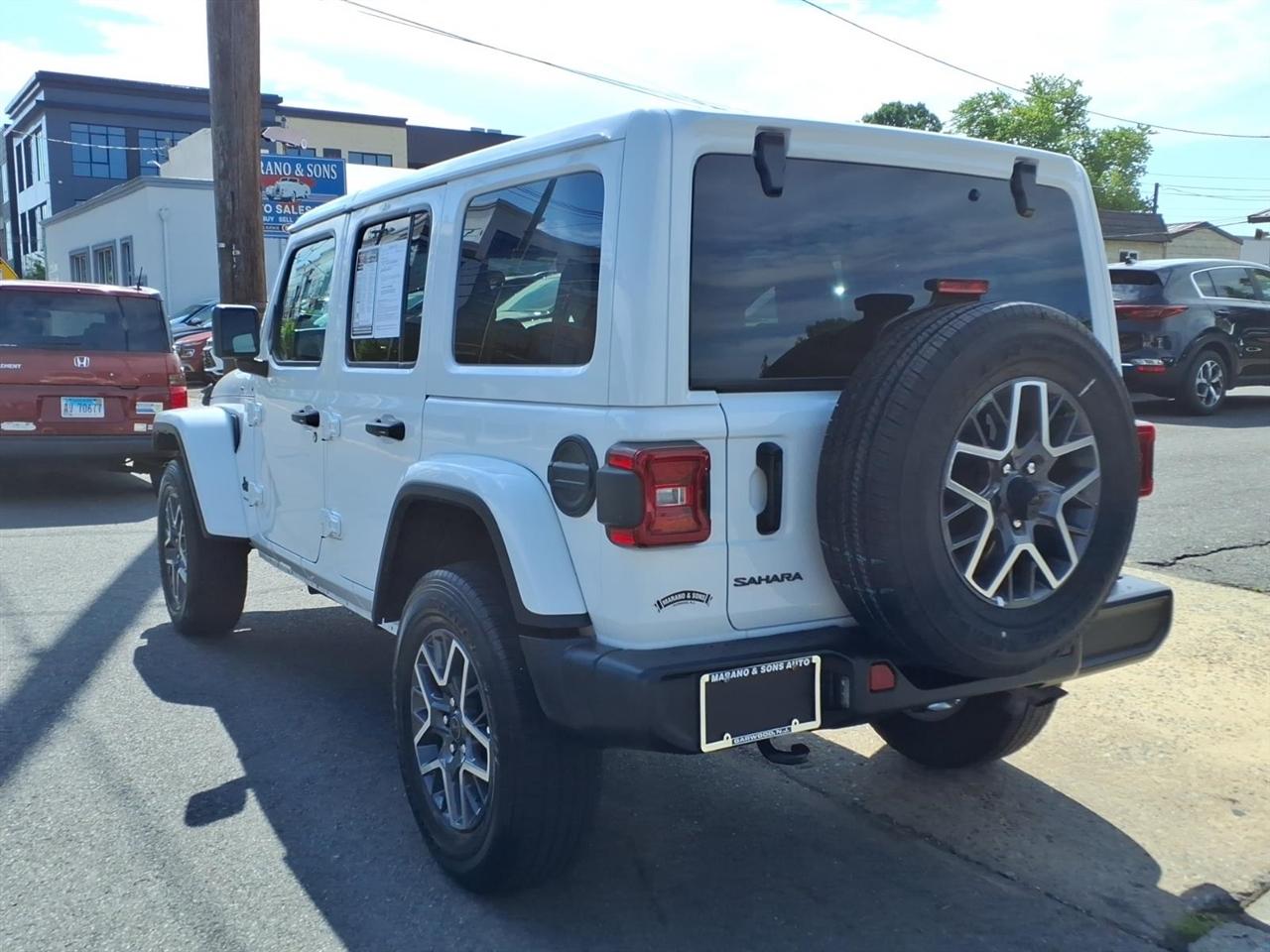 Jeep Wrangler Sahara 4 Door 4x4 2025