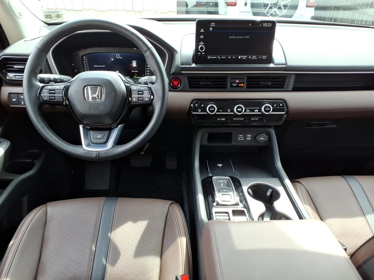 Honda Pilot Elite AWD 2023