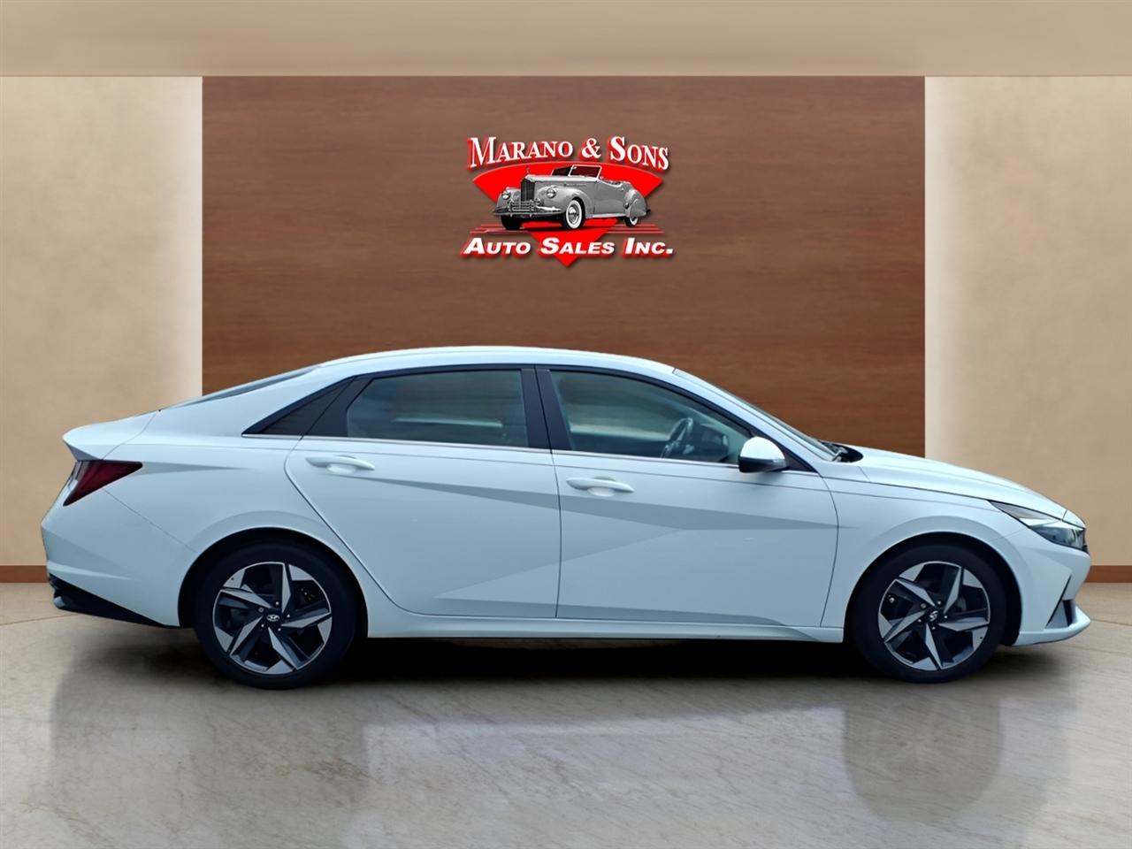Hyundai Elantra Limited IVT 2023