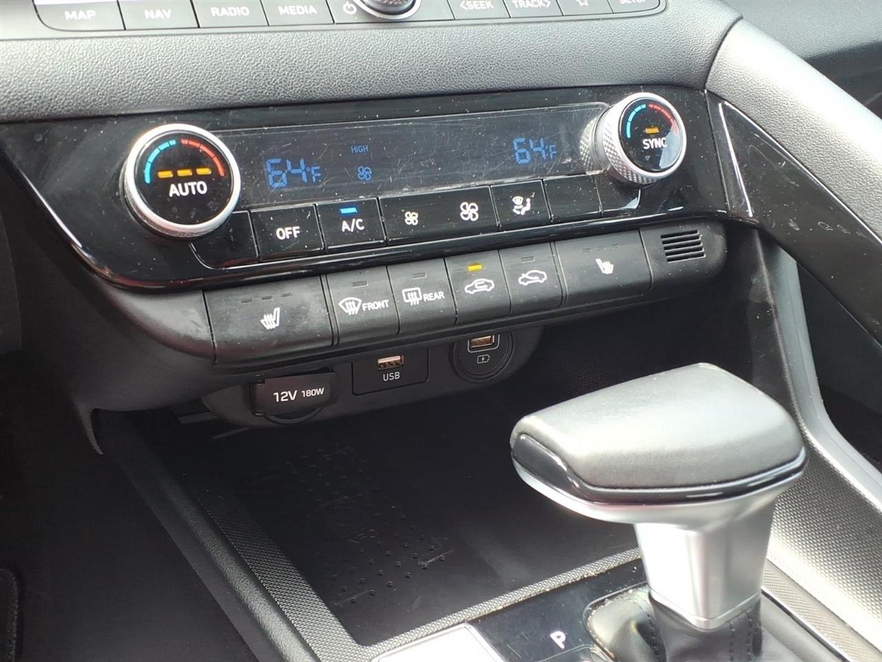 Hyundai Elantra Limited IVT 2023