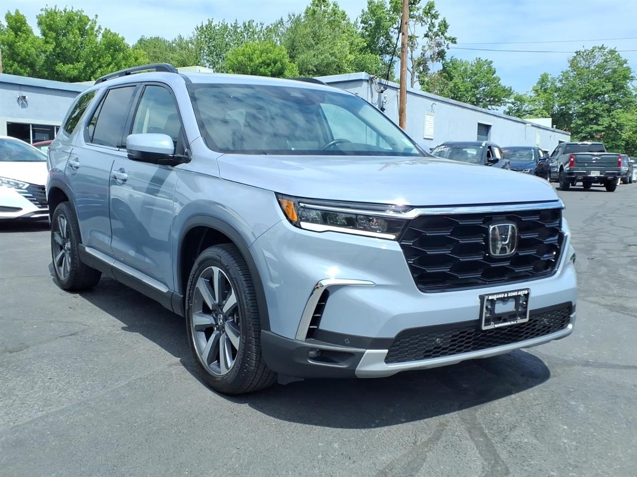 Honda Pilot Touring AWD 2023