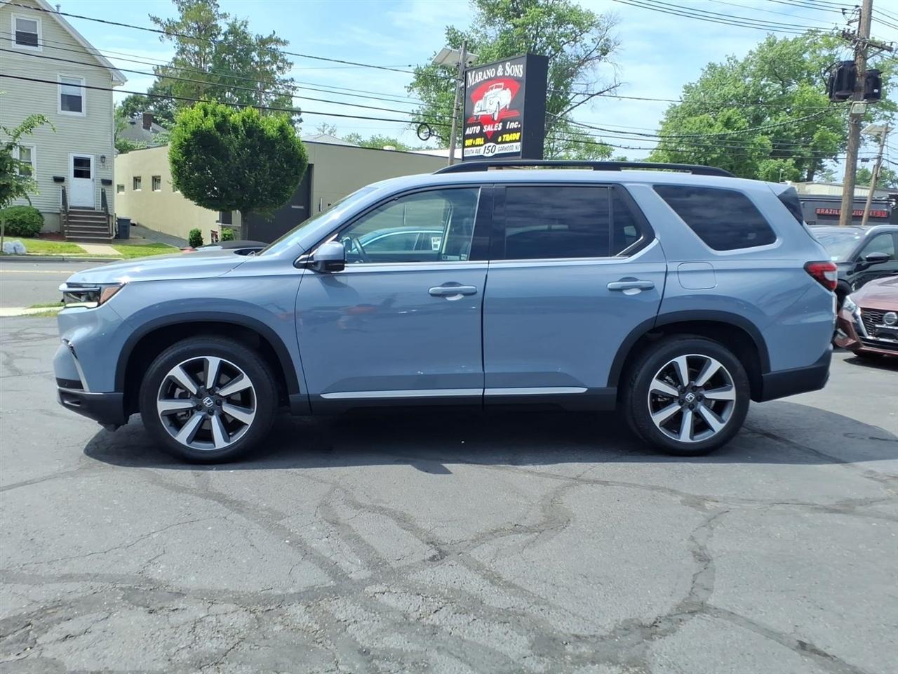 Honda Pilot Touring AWD 2023