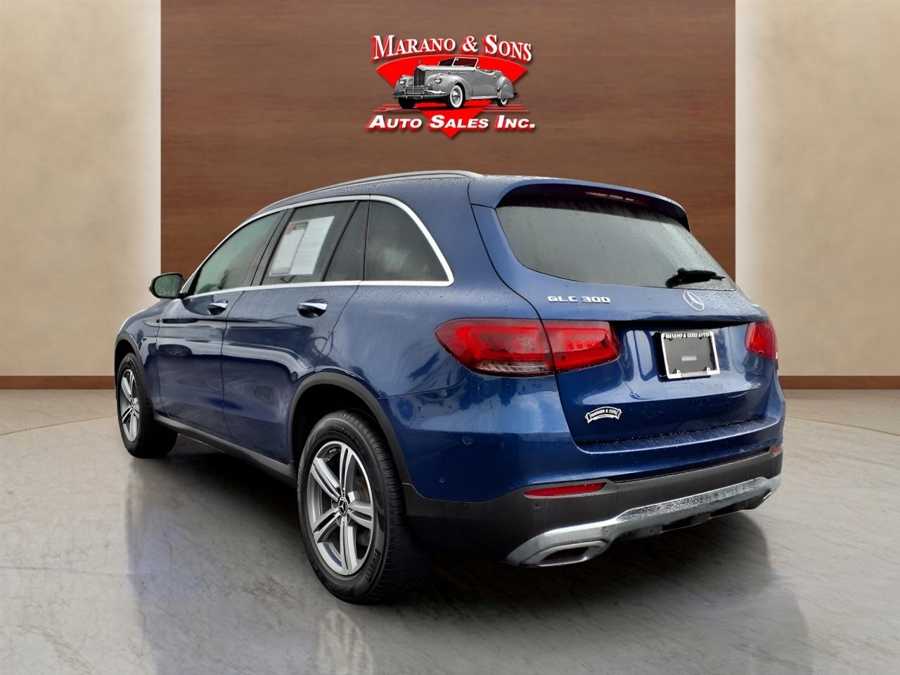 Mercedes-Benz GLC GLC 300 4MATIC SUV 2021