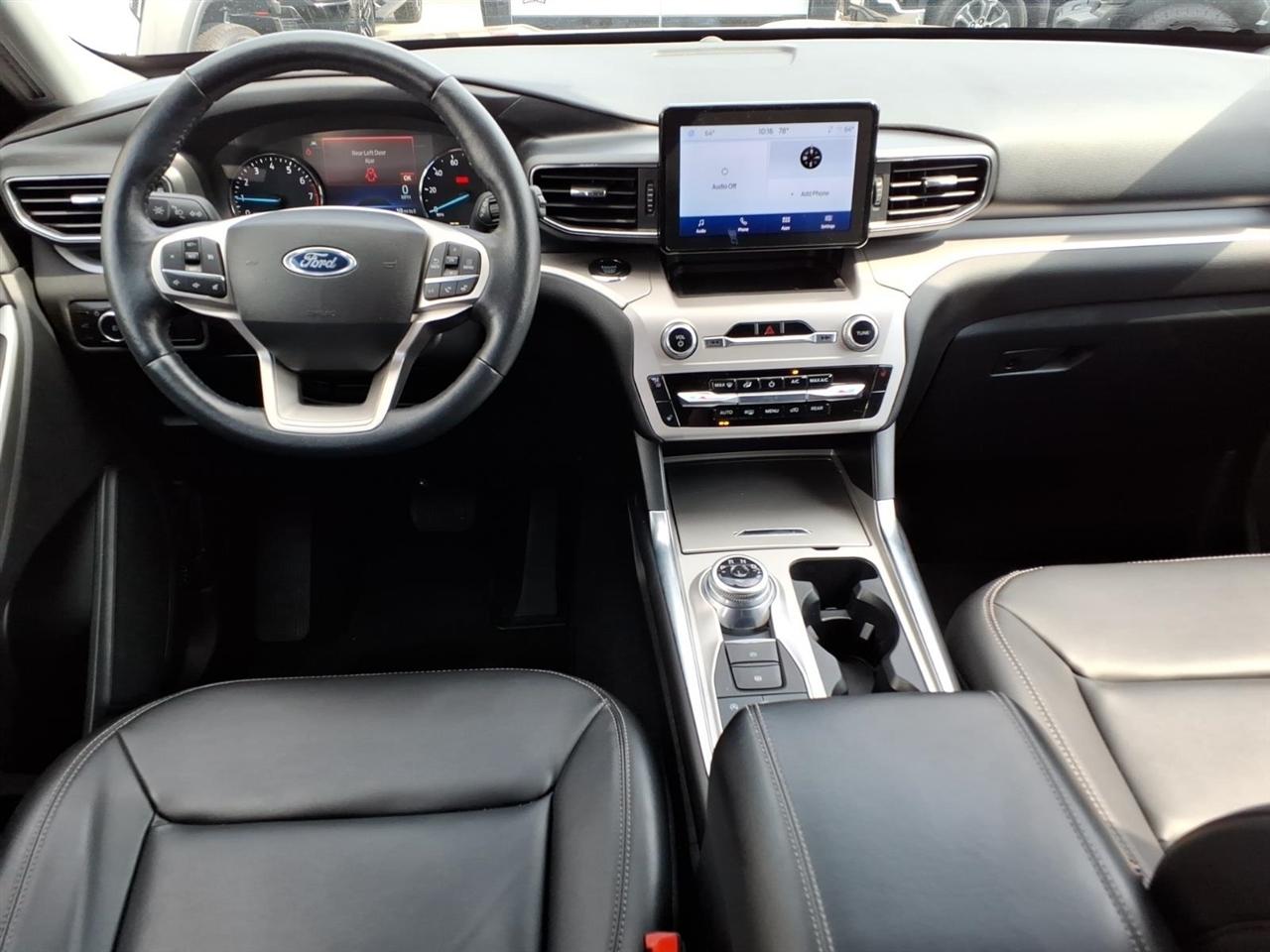 Ford Explorer XLT 4WD 2023