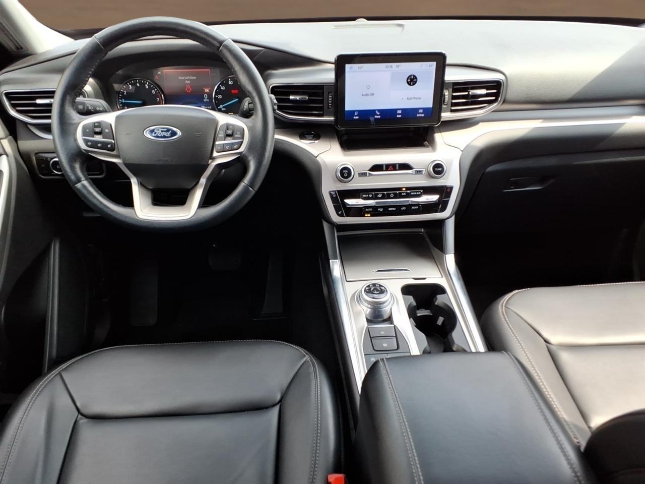 Ford Explorer XLT 4WD 2023