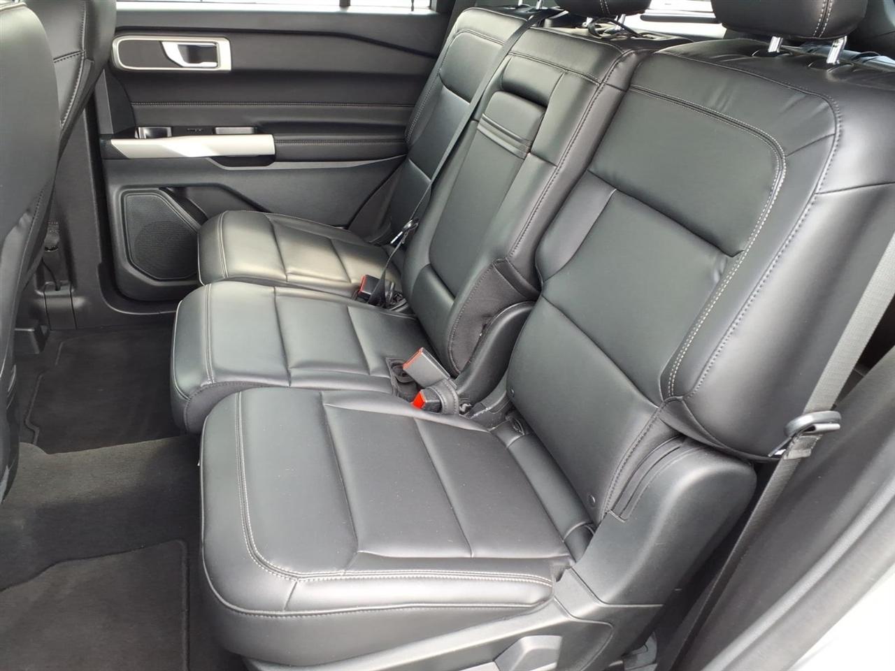 Ford Explorer XLT 4WD 2023
