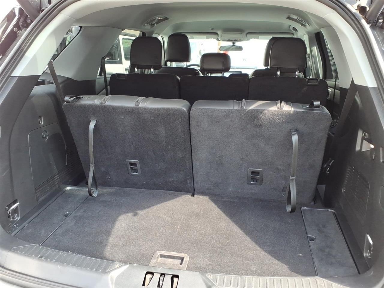 Ford Explorer XLT 4WD 2023