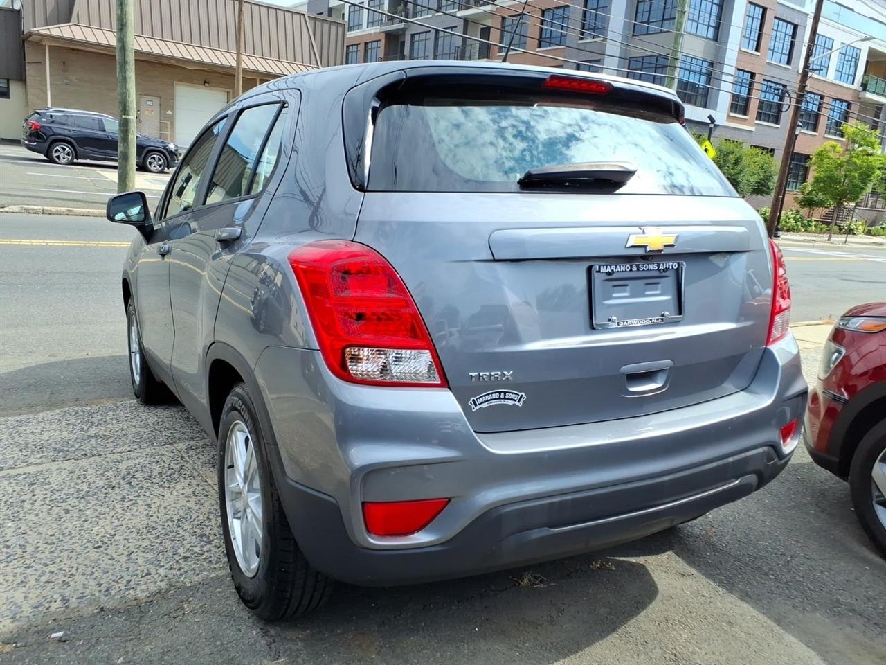 Chevrolet Trax FWD 4dr LS 2020