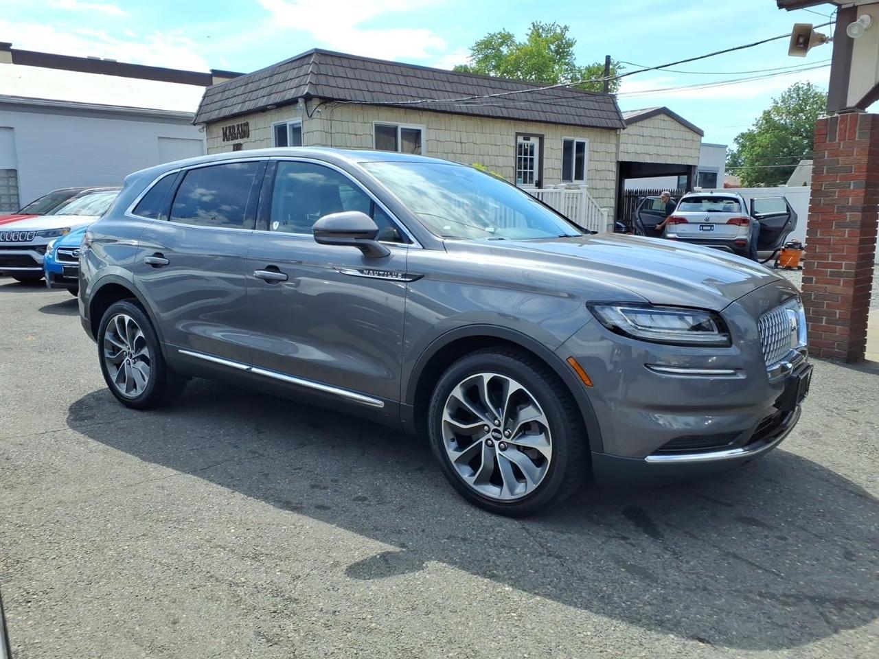 Lincoln Nautilus Reserve AWD 2022