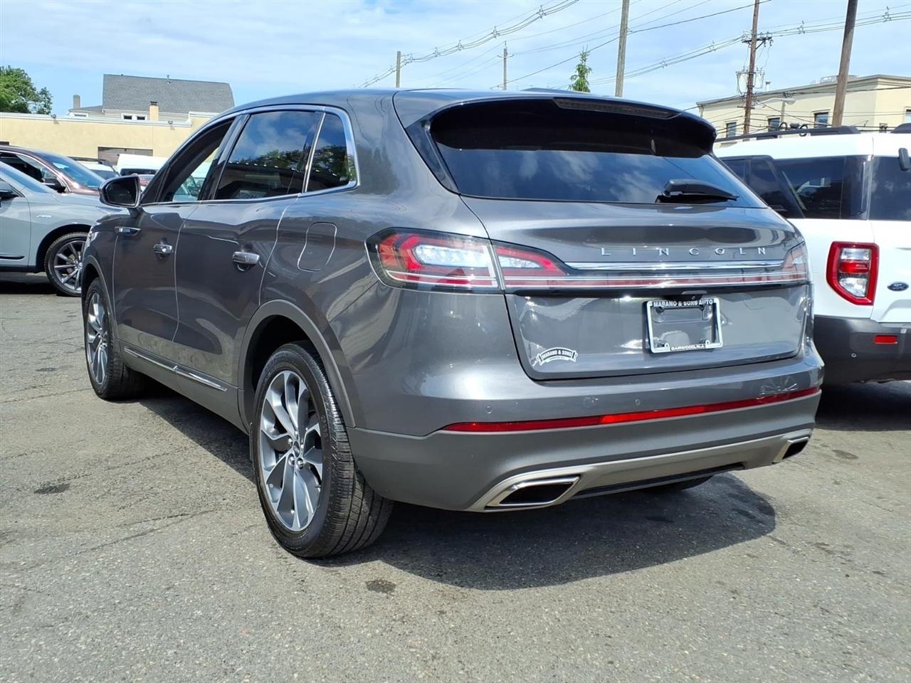 Lincoln Nautilus Reserve AWD 2022