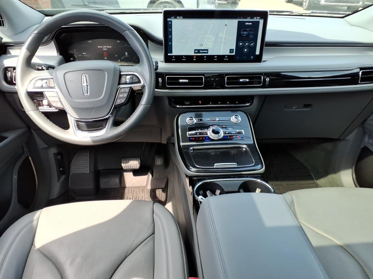 Lincoln Nautilus Reserve AWD 2022