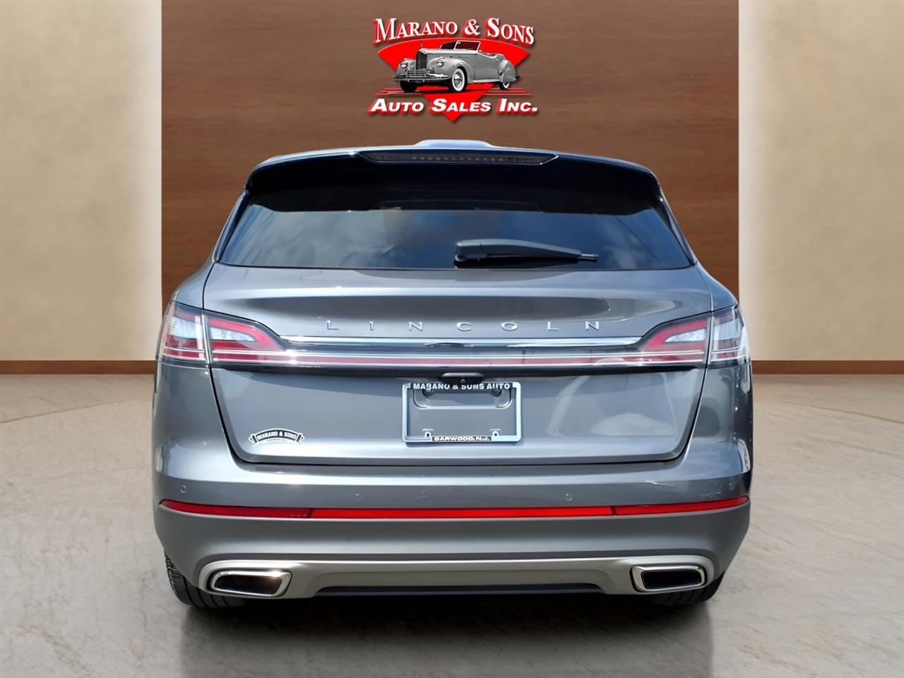 Lincoln Nautilus Reserve AWD 2022